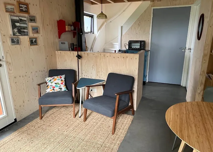 Appartement De Tuinkamer *